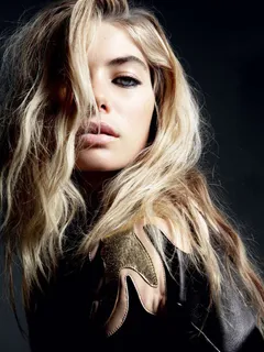 sultry babe!