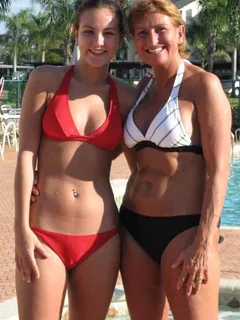 mom and daughter bikini