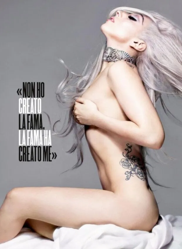 la célèbre lady gaga est lingerie très sexy