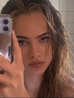 sara crumbeleg