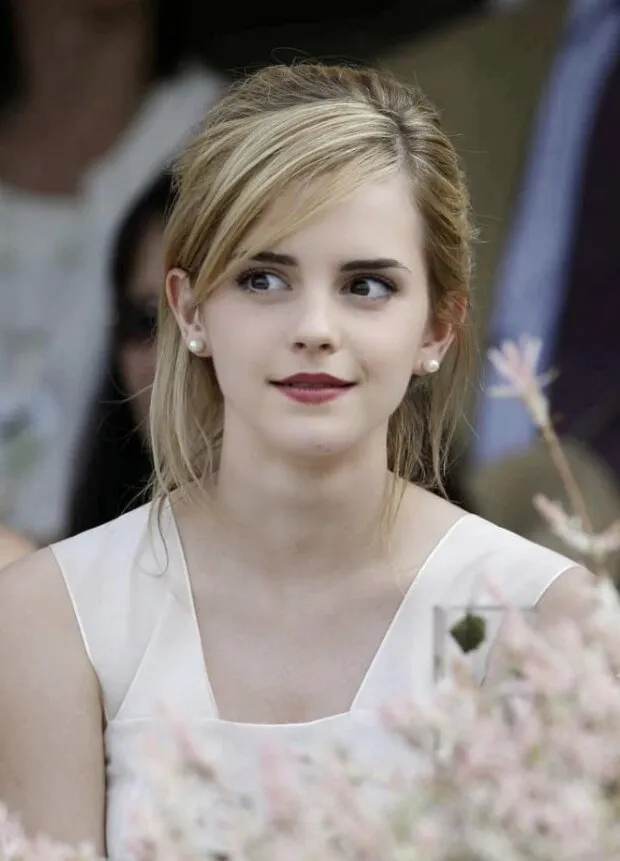 the beautiful face of emma watson