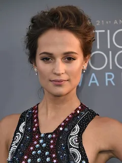 alicia vikander