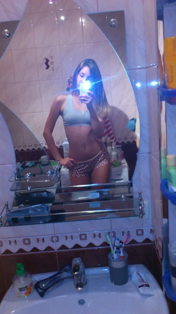 sexy selfie pictures younger sister wife