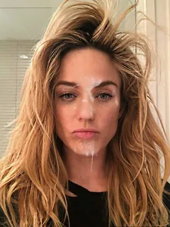 caity lotz facial