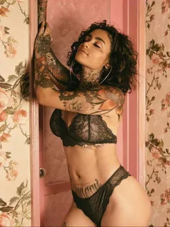 kehlani in savagexfenty lingerie