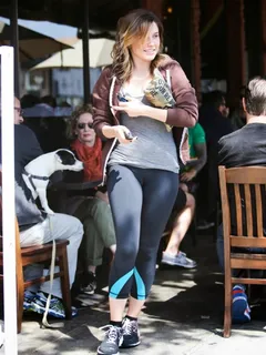 sophia bush massive cameltoe at king’s road cafe in west hollywood