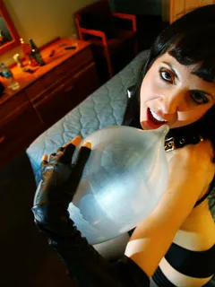 Victoria Von Helkine in Crazy Babe set Fooling Around