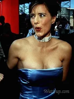 tea leoni