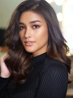 liza soberano