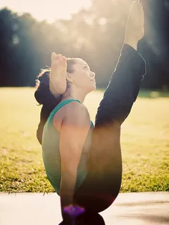 krista shirley in eka pada shirshasana . krista owns the yoga shala in winter park, florida (in the orlando area), and is the only yoga teacher in florida, north of miami, authorized by the kpjayi. by the yoga shala on flickr.

girls4contortion.com