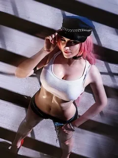 beautiful poison cosplay babe