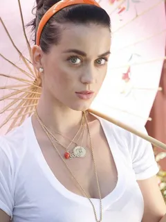 i want a bit of this katy perry. she lookin fine