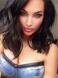 natalie halcro eyes