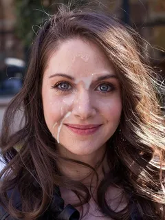 alison brie cum 1