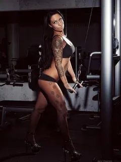 fit teacher babe with amazing tattoos on body make her train for today