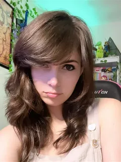 kaitlin witcher (streamer) - cute pout