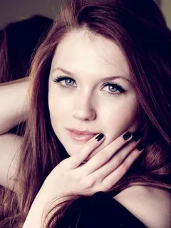 bonnie wright