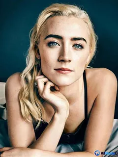 saoirse ronan eyes