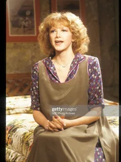 cathryn damon 1st pic.