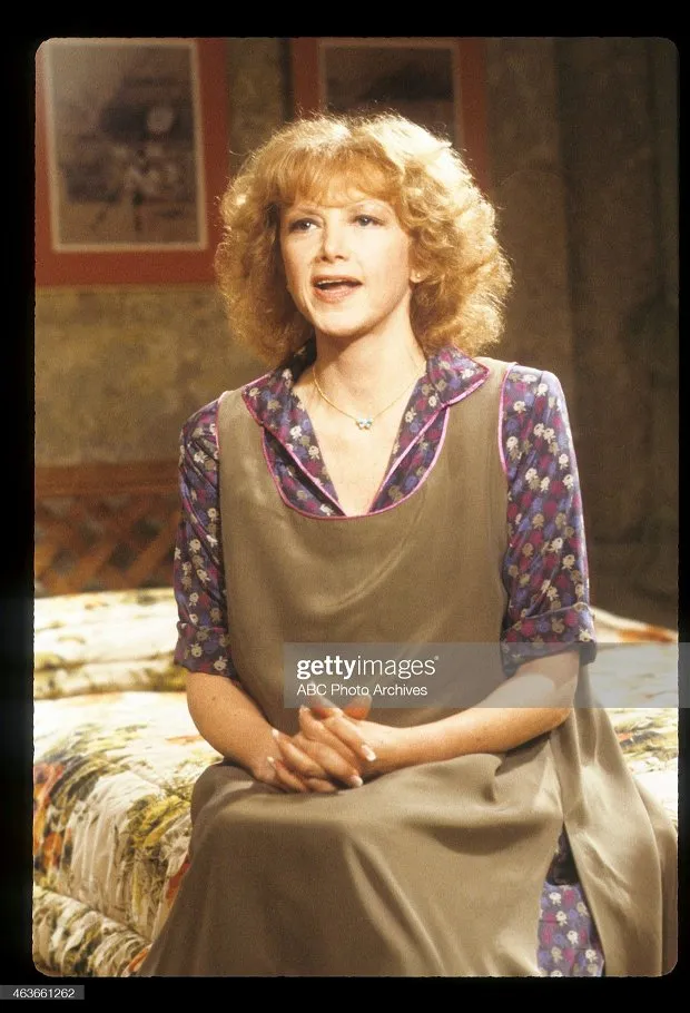 cathryn damon 1st pic.