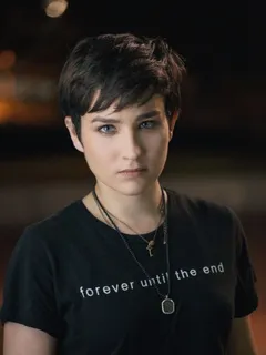 bex taylor klaus 15