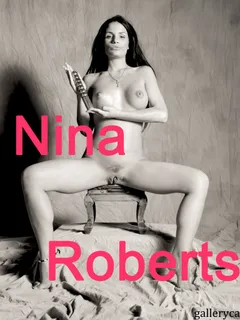 Nina Roberts in Gallery Carre set Nina