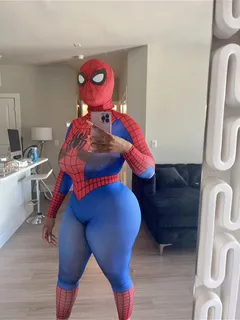 holabulma in her female spider-man costume