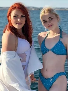 sexy mom and daughter