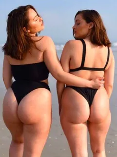 wow! i should take your girlfriend and her friend to the beach more often