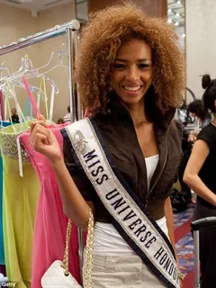 keilyn gomez

miss honduras - 2011 miss universe pageant