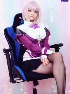 cosplay - shinjo akane del anime ''ssss gridman''.