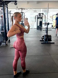 f l phat ass in the gym