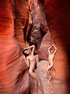 nudes in wirepass canyon