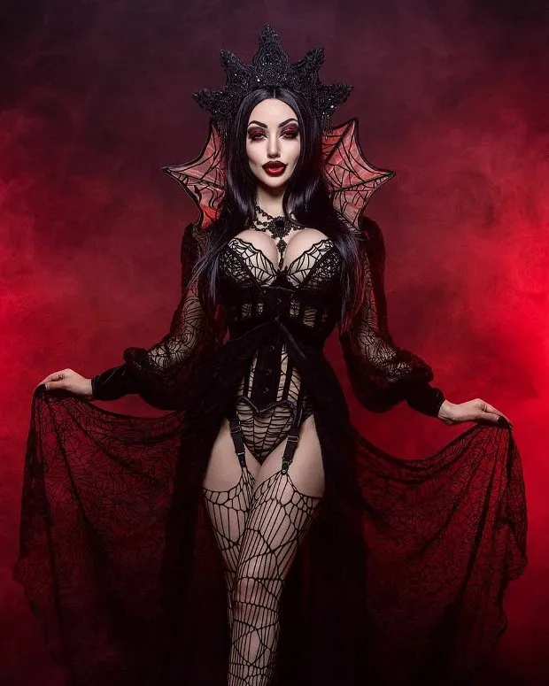 dani divine, festival of the dead