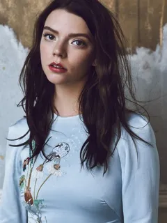 anya taylor-joy brunette