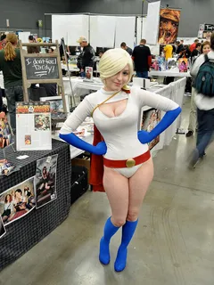 always love the power girl cosplayers