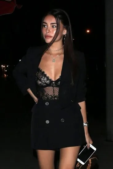 madison beer see through – this sheer top fits her !