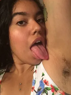 hairy armpit