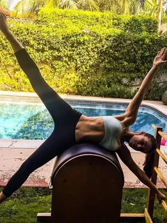 jessica lowndes pilates fitness