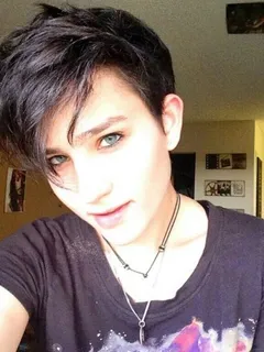 bex taylor klaus 11