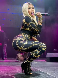 nicki minaj - curvy ass for curvy legging