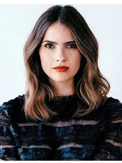 shelley hennig