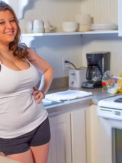 Kelly Rich and Tessa Fowler in Cosmid set Tessa and Kelly In The Kitchen