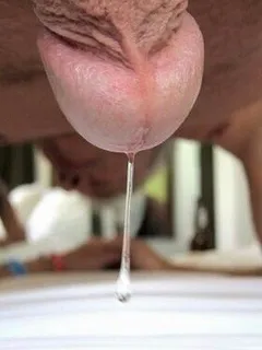 i know why he's leaking mmmmmm she makes my cock leak too mmmmmm