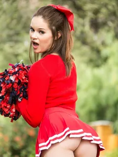 cheerleader upskirt