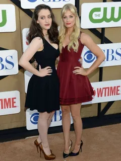 kat dennings & beth behrs