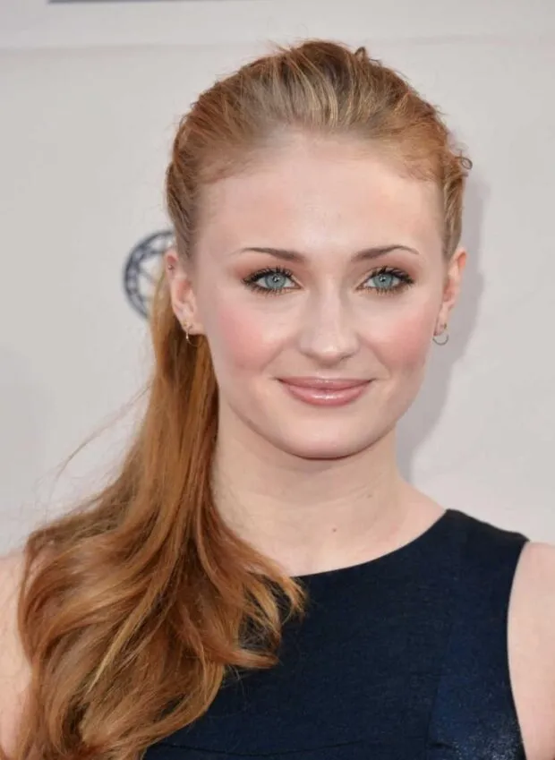 sophie turner aka sansa stark