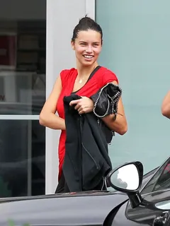 adriana lima heading to the gym in miami beach